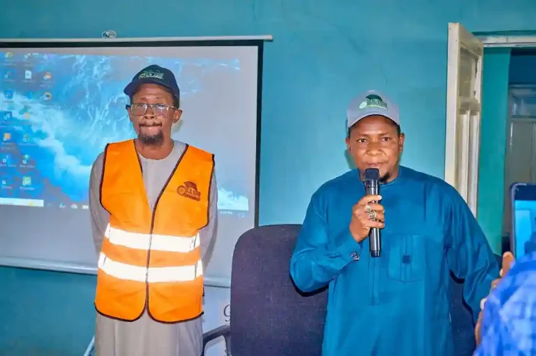 Katsina State, Firm train 100 youths on solar and electrical installations