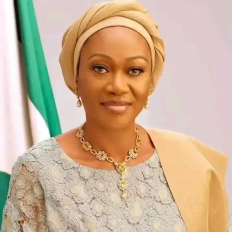 Oluremi Tinubu empowers 500 women in Cross River with N50,000 grants