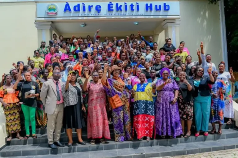 Ekiti Governor’s wife flags off Adire training for 135 trainees