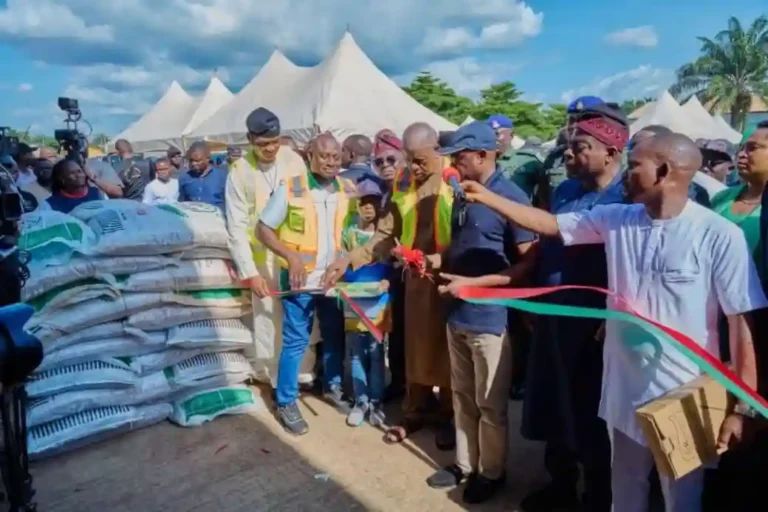 Benue Gov flags off fertilizer distribution to create millionaire farmers