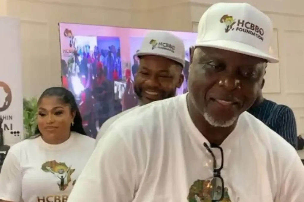 Foundation empowers beneficiaries in Ondo with scholarship