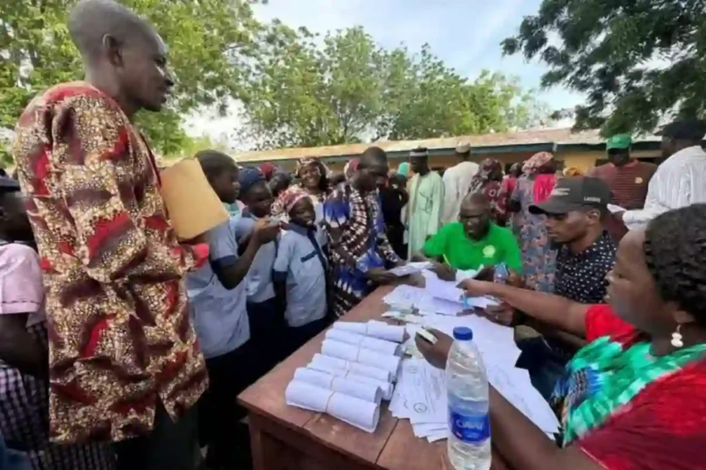 Adamawa AGILE begins conditional cash transfer card distribution