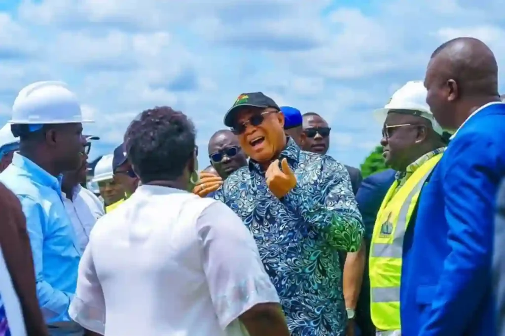 Akwa Ibom Gov revokes illegal land titles in Uyo Tropicana layout