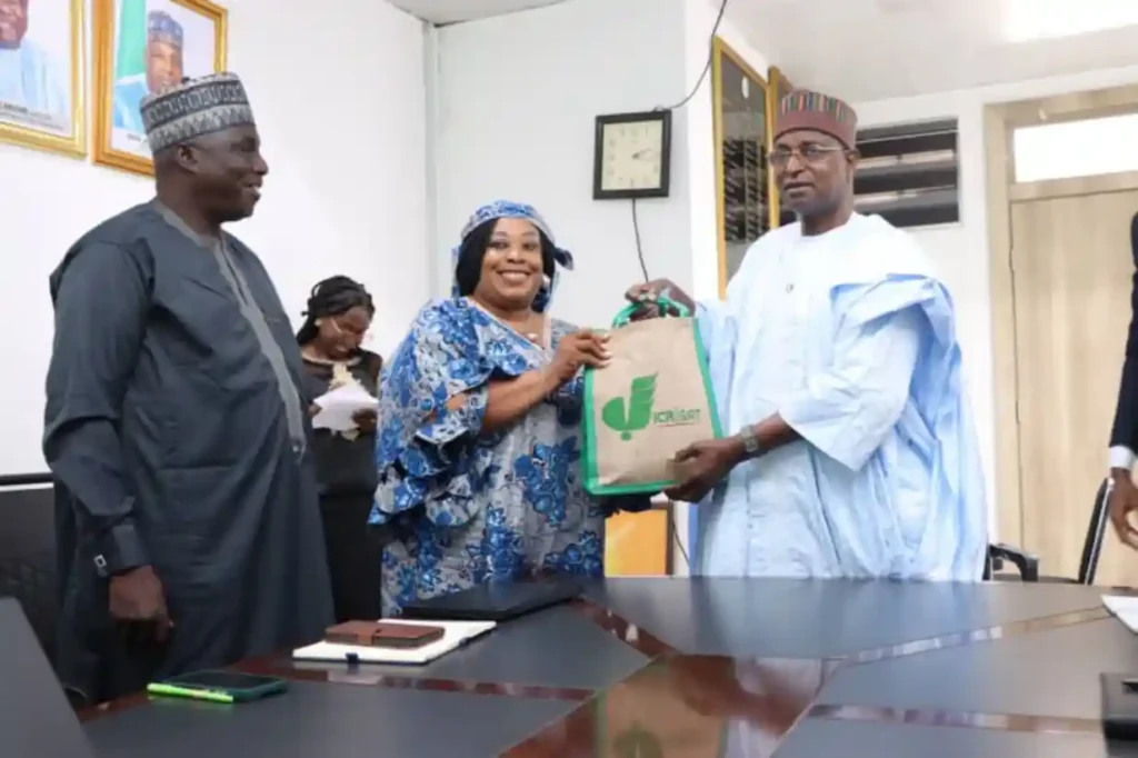 FG partners ICRISAT on crop residue feed machines