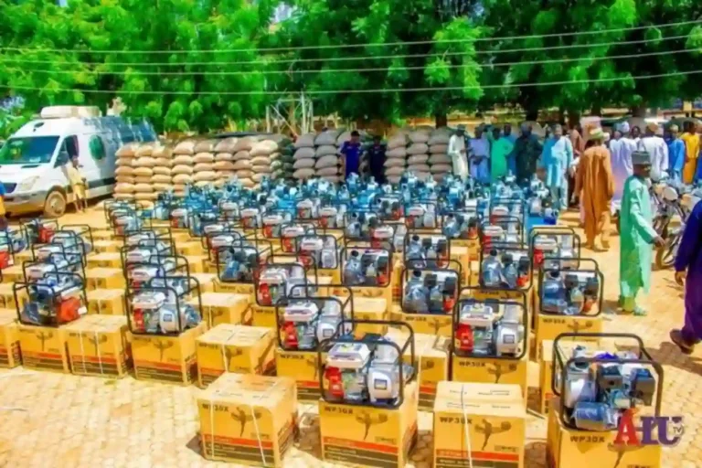 Senator Wamakko launches empowerment programme in Sokoto South