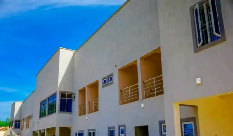 Sokoto Gov commissions Sen Wamakko’s North-West university teaching hospital