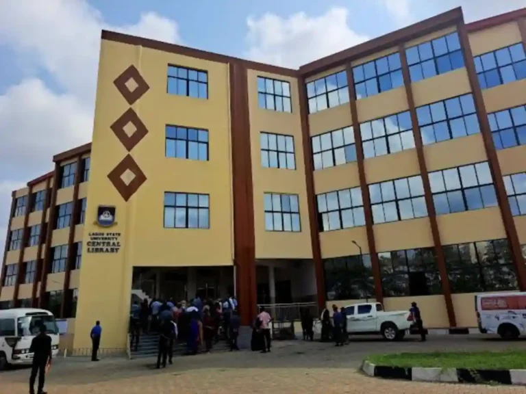 LASU partners OPay on ₦1.2bn 10 year scholarship programme