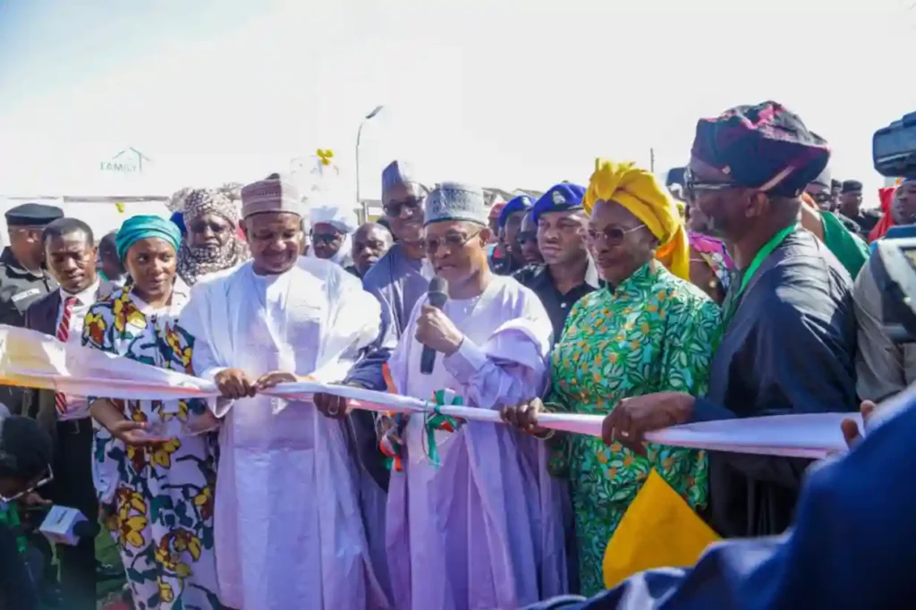FG commissions 100 solar-powered homes for widows in Kaduna