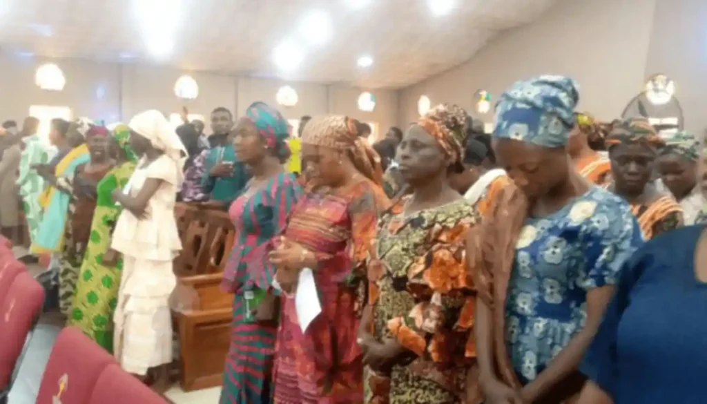 YOWICAN empowers Kwara widows N50,000 cash each, youths N10,000 each