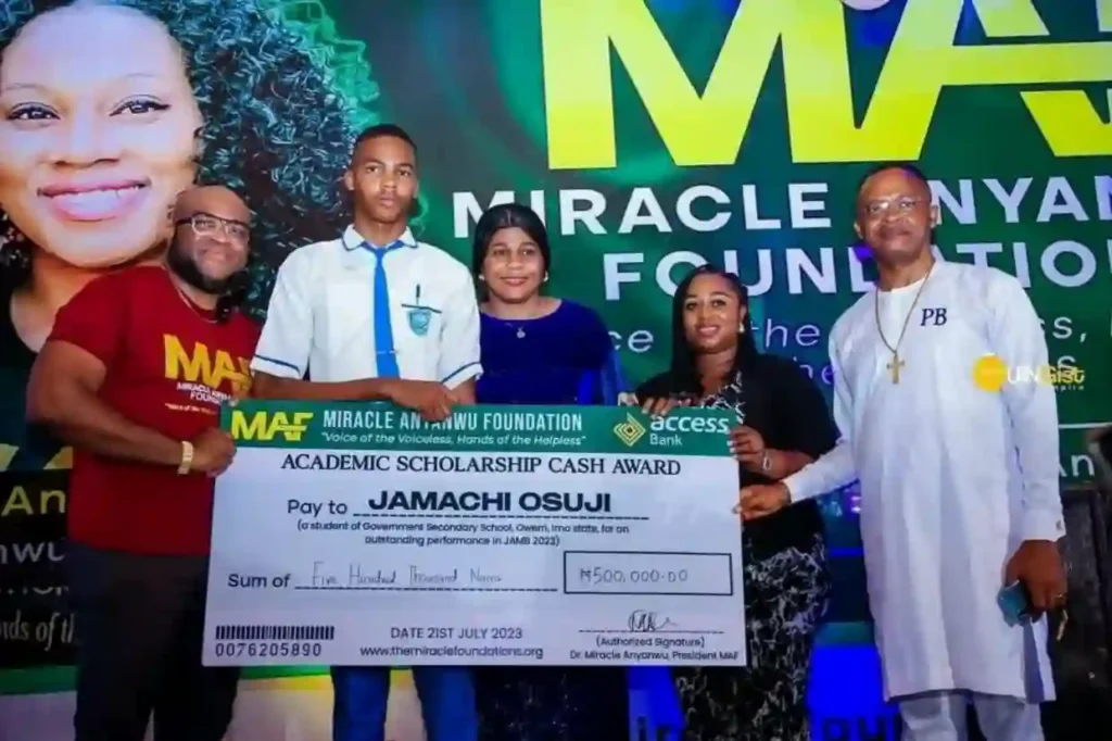 Over 5000 South East youths to receive tablets, laptops at FLE Festival