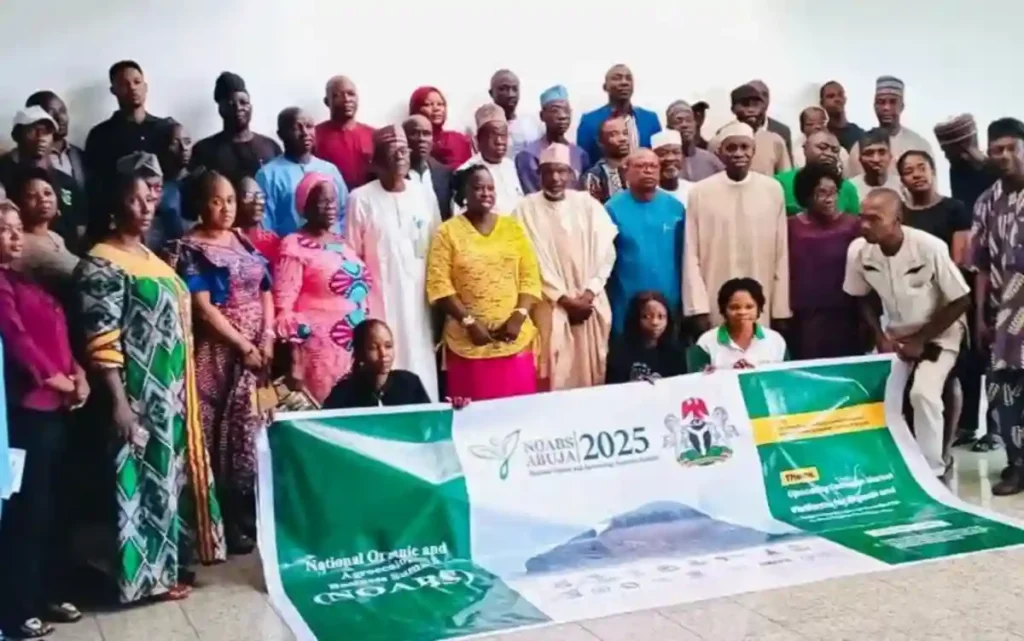 Federal Government urges farmers to adopt organic farming