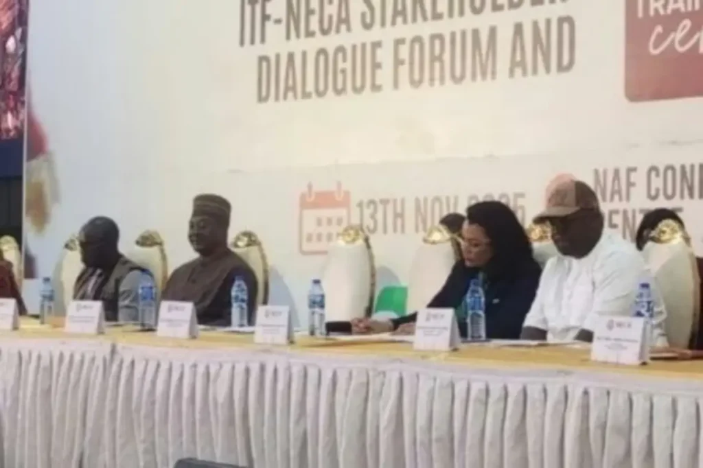 FG Backs Private Sector to Train More Nigerian Youths