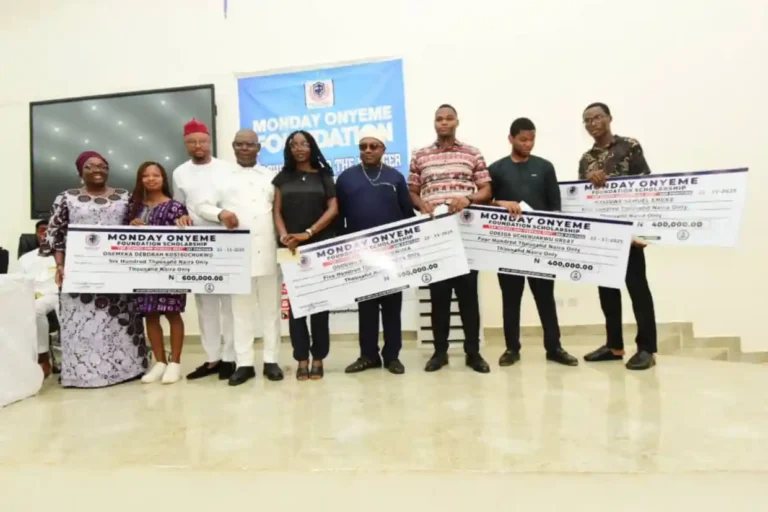 Delta Deputy Governor Awards N140m Scholarships to 683 Students