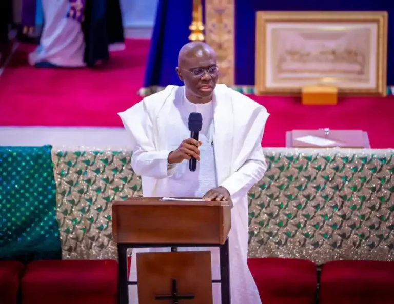 Lagos Disburses N1.6bn to 4000 Residents Under Sanwo-Olu Listens