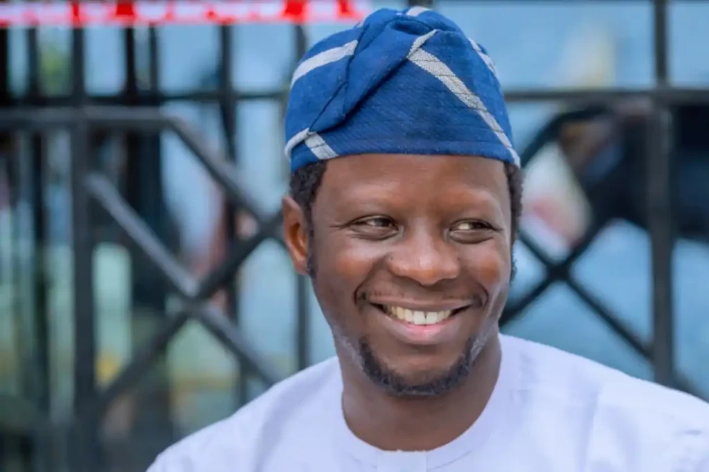 Osun lawmaker empowers 300 residents with N100m skills scheme