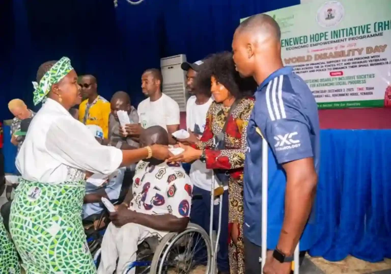 Tinubu’s Wife Empowers 250 Bayelsa PLWDs with ₦200,000 Each