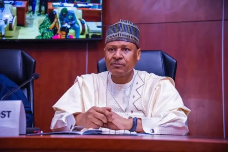 FG approves 4000 telecom towers to improve security, rural connectivity