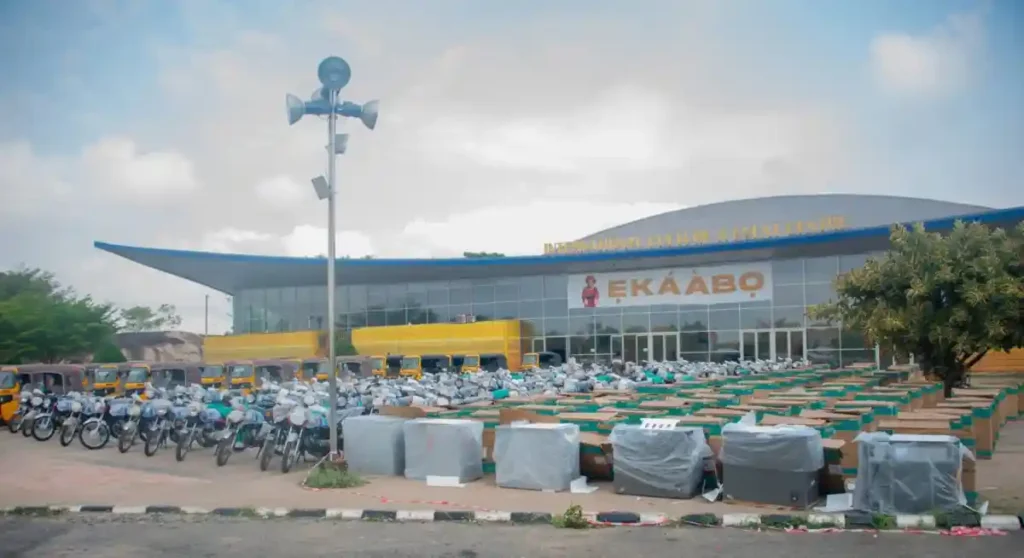 Adegbonmire Launches Mega Empowerment Programme in Ondo Central