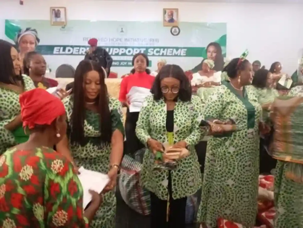 First Lady empowers 250 elderly in Anambra with N250,000 cash each