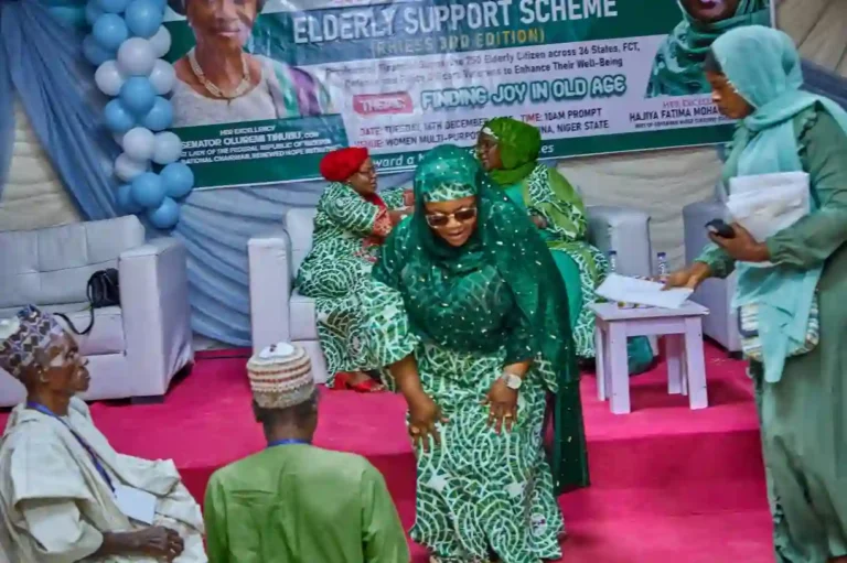 Niger First Lady Empowers 250 Elderly with ₦200,000 Each