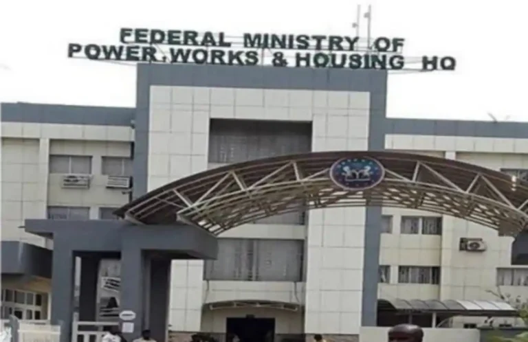 FG budgets ₦500m for hairdressing, grinding machines, vehicles in 2026