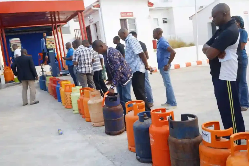 4,000 Lagos State Residents to Get Free 3kg Cooking Gas Refill