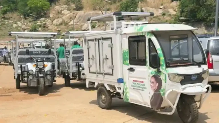 Senator Natasha distributes electric vehicles to trained beneficiaries in Kogi