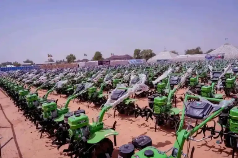 Kebbi Flags Off Massive Farm Inputs, Ramadan Palliatives Distribution