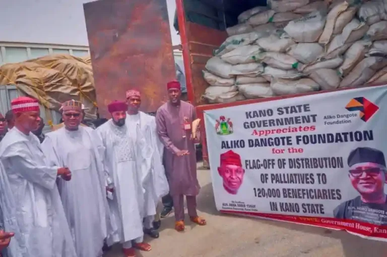 Ramadan: Dangote Donates 100,000 Bags of Rice to Kano Residents