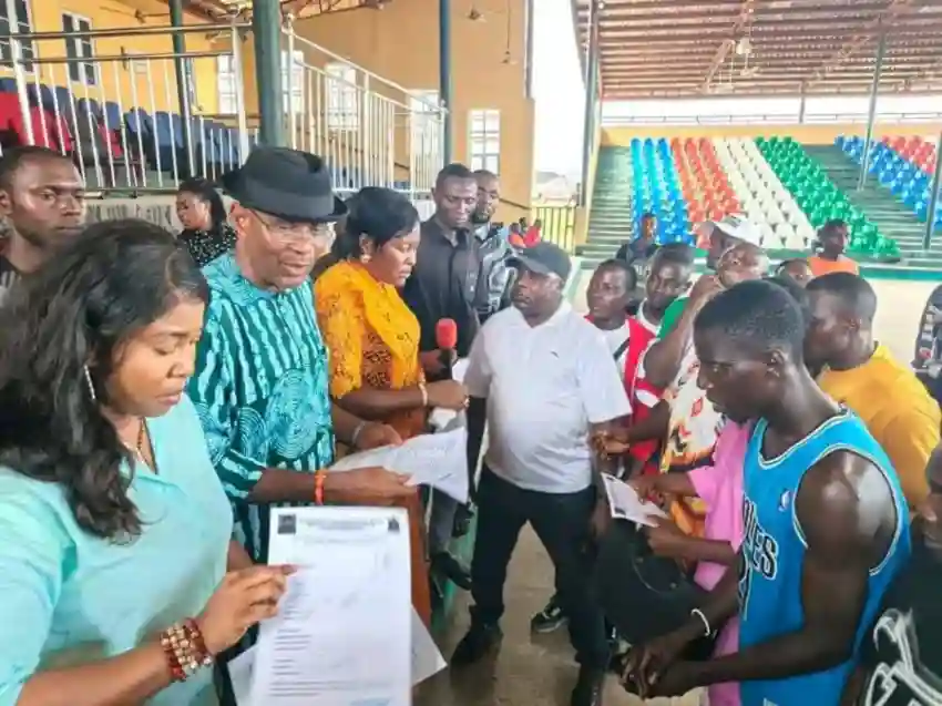 Bayelsa begins form distribution for Douye Diri Skills Acquisition programme